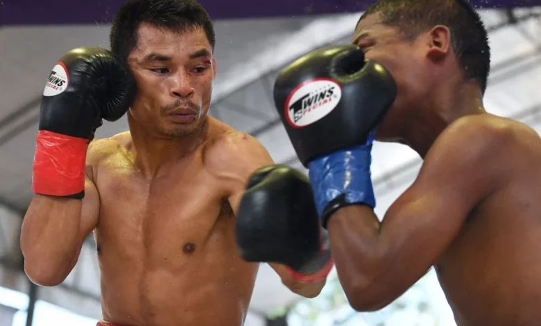 Freshmart vs Menayothin Preview: The Biggest Fight in Division History