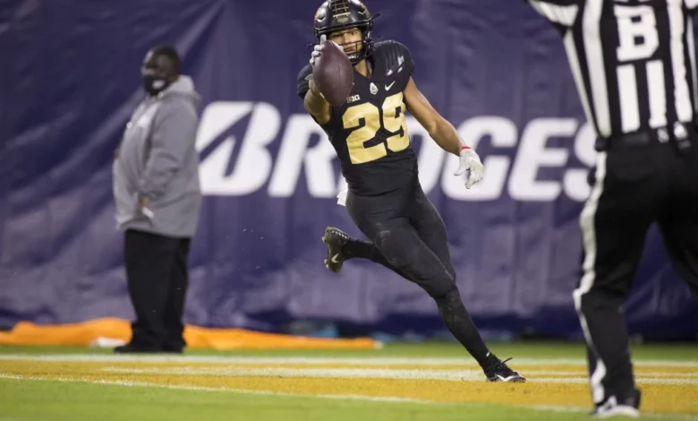 Penn State vs Purdue odds: Veteran quarterbacks highlight early Big Ten showdown