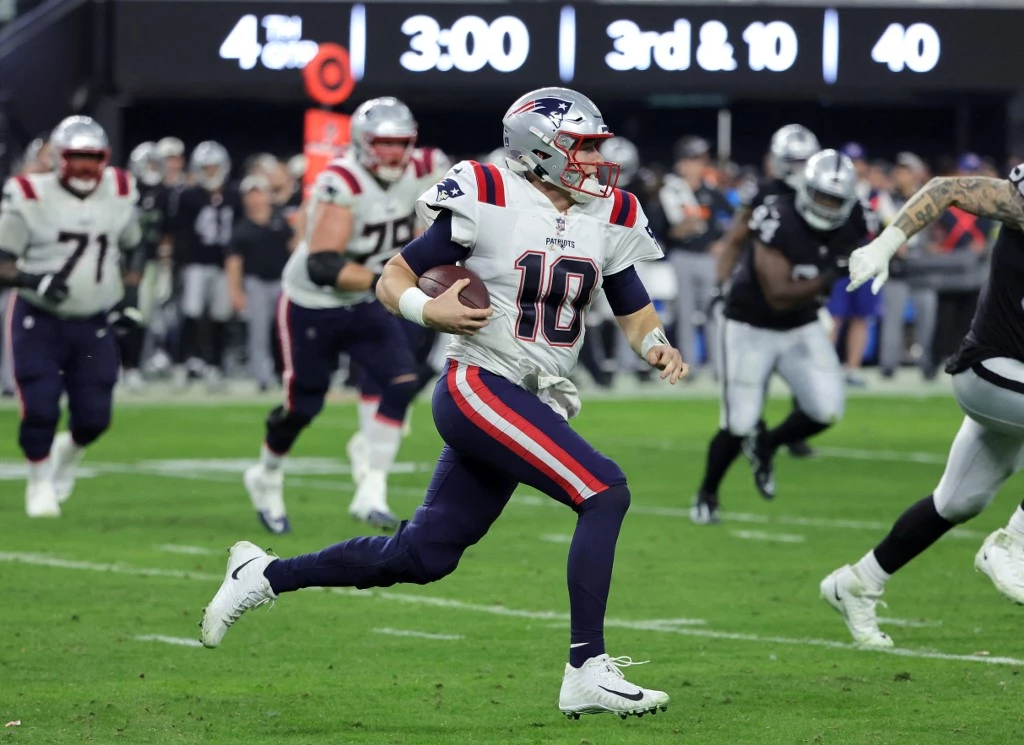 NFL Week 17 Matchups Odds & Analysis at Point Spreads