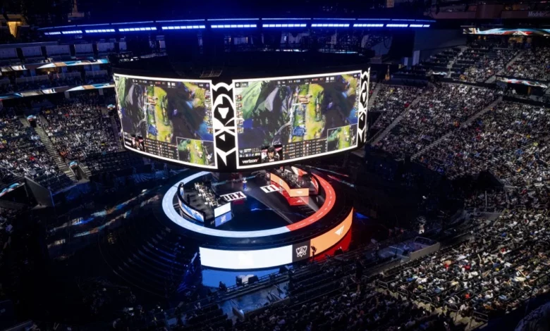 LoL Esports on X: Day Tickets for the 2019 #LEC Spring Finals in