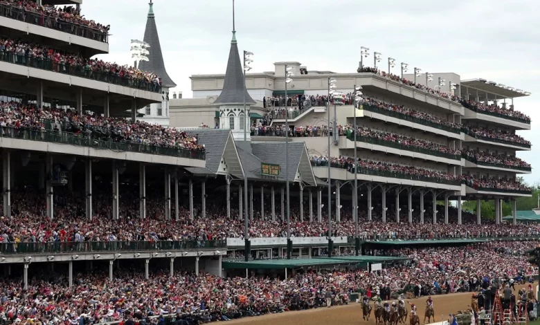 Navigating the Triple Crown Tracks: Unraveling Horse Racing Odds and Betting Strategies