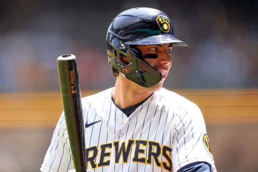 Brewers vs Jays Betting Preview: Can Milwaukee Maintain Hold on NL Central?