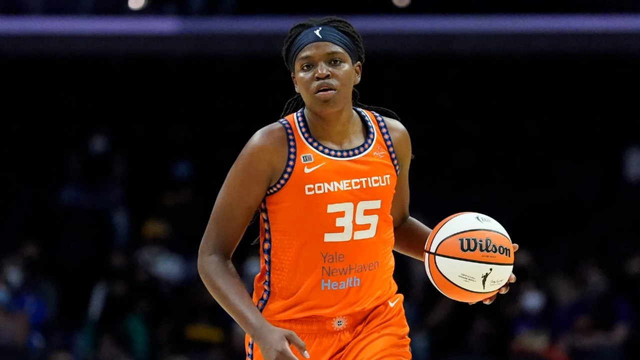 Sun vs Lynx Betting Preview: Connecticut Holds Comfortable Edge