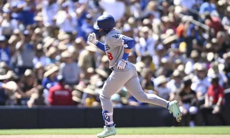 Dodgers vs D'Backs Preview: Dodgers Favored in Opener