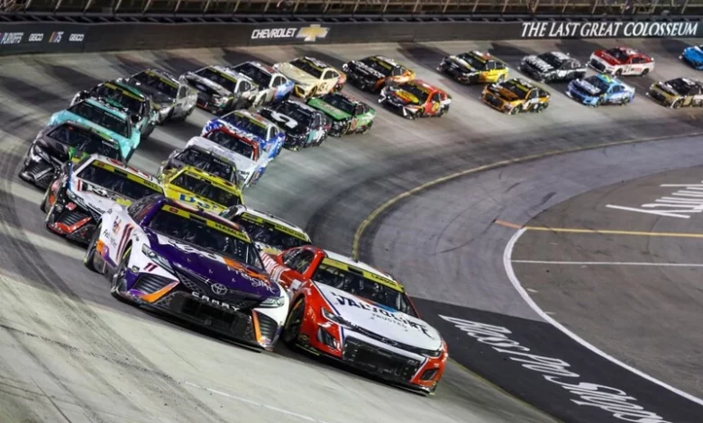 2023 Autotrader EchoPark Automotive 400: Larson vs Hamlin for top odds in Texas