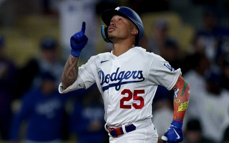 Dodgers vs Mariners Preview High Stakes Showdown