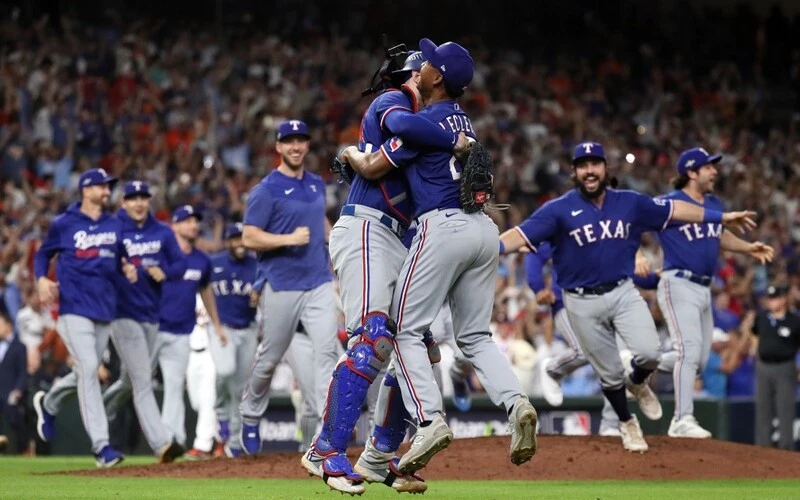 Diamondbacks vs Rangers Odds: Will Extra Day Of Rest Help The Rangers In Game 1 of World Series?