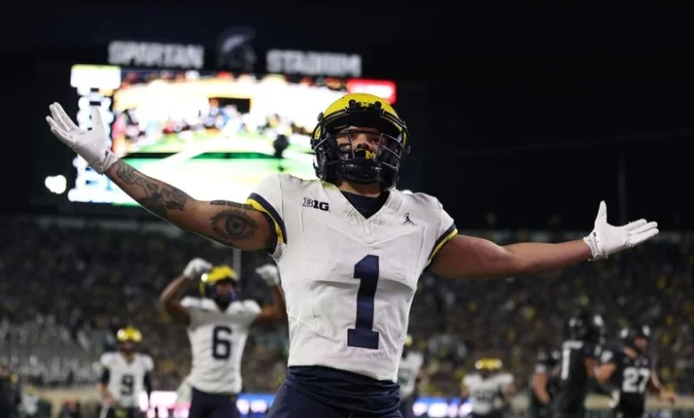 Rivals Michigan and Ohio St Battling for Big 10 Supremacy. Again.
