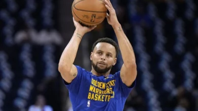 Stephen Curry's Knee Injury: Impact on Warriors' Game