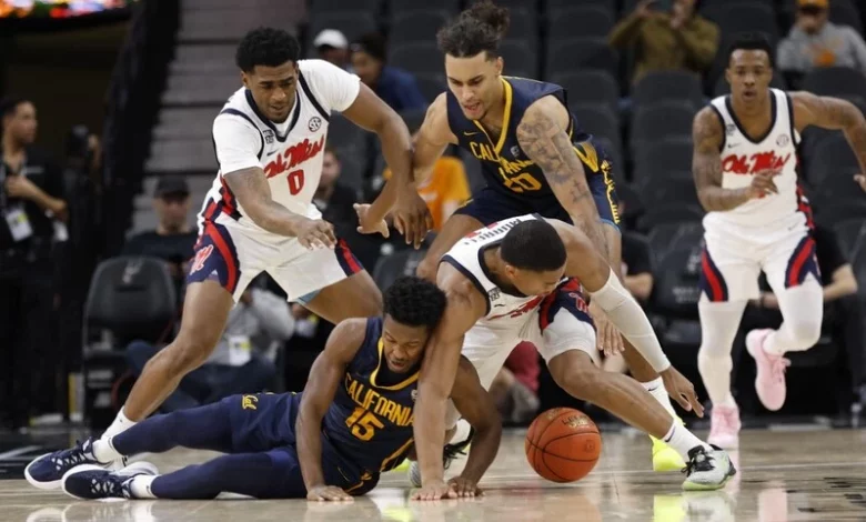 Undefeated College Basketball Teams: Who is Last to Lose?