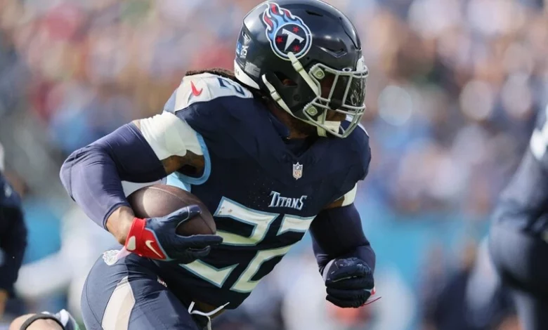 Derrick Henry Stats: Finishing on a High Note in Tennessee