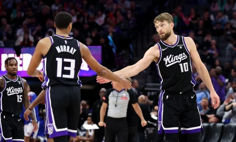 Identical Records From Different Conferences, Kings go to New York