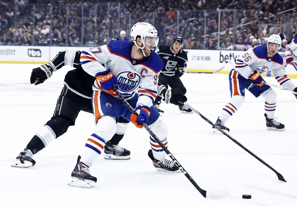 Oilers Can Close the Book on the Kings With Win