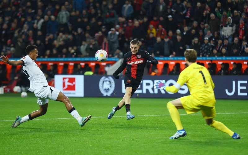 Bayer Leverkusen Can Match European Record at Frankfurt