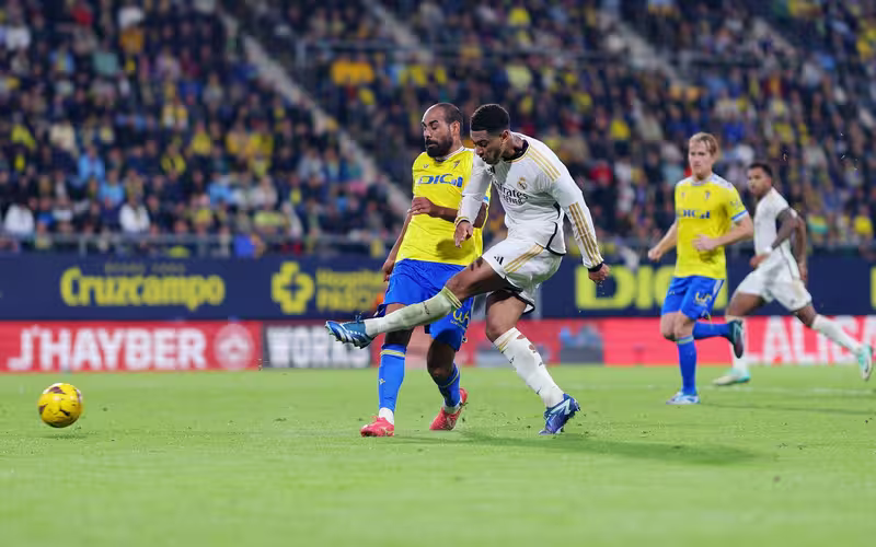 Decent Chance Real Madrid Clinch La Liga Title vs Cadiz