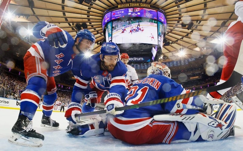 Rangers Look To Stay Unbeaten in Critical Game 3