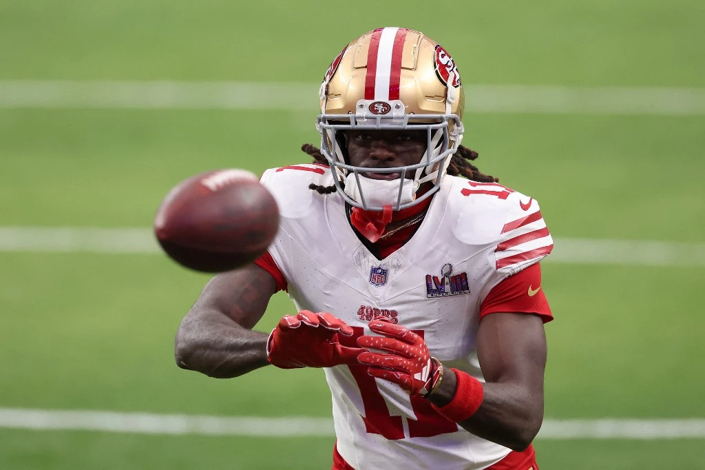 Brandon Aiyuk #11 of the San Francisco 49ers warms up prior to Super Bowl LVIII against the Kansas City Chiefs at Allegiant Stadium on February 11, 2024 in Las Vegas, Nevada.